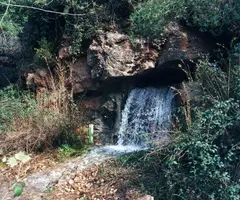 Fotografia de GUITARD, CAUS DEL (2 de 2)