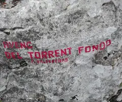 Fotografia de TORRENT FONDO, AVENC DEL (1 de 4)