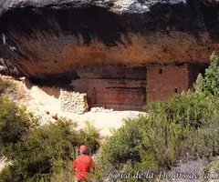 Photograph of DOLORS DE LA LLET, COVA DE LA (1 of 2)