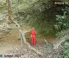 Fotografia de ANTONA, COVES D' (13 de 17)