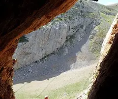 Fotografía de ROJA DE LA FALLA, COVA (4 de 4)