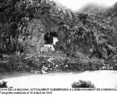 Fotografia de OBAGA DE LA MAÇANA, FORAT DE L' (14 de 14)