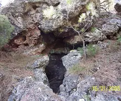 Fotografia de GANA, AVENC DE LA (2 de 5)
