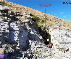 Fotografía de COLL DE TRES PICS, AVENC DEL (2 de 4)