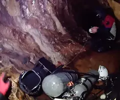 Fotografia de VETES - FRARE, SISTEMA COVES DE LES (4 de 9)