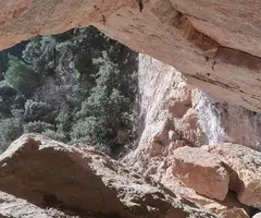 Photograph of FAIXA DE ROCA ROJA, FORAT DE LA (5 of 10)