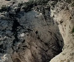 Fotografia de OBAGA DE BALERAN,  CIGALERA DE L' (1 de 12)