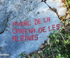 Fotografia de CARENA DE LES ALZINES, AVENC DE LA (6 de 7)