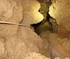 Photograph of JÚLIA, AVENC (3 of 12)