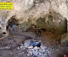 Fotografia de PENJADA DEL TORRENT D'ESPINAU, COVA (3 de 4)