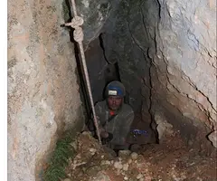 Fotografia de PEDRET, AVENC DEL (3 de 4)