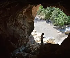 Fotografía de COLL ROIG, COVA DE (2 de 4)