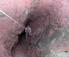 Fotografia de CAVALL DE LA BARATA, AVENC DEL (1 de 3)