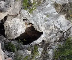 Fotografia de COMES, AVENC DE LES (1 de 4)