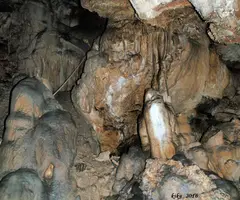 Fotografia de PLA DELS ALBERCOQUERS, AVENC DEL (3 de 7)