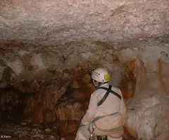Fotografia de SOT DE LA BÓTA, AVENC DEL (4 de 4)
