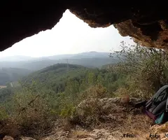 Fotografia de GUNYOLES, COVA I ABRIC DE LES (4 de 4)