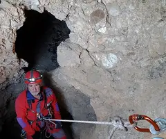 Fotografía de COLL DE JOUET, AVENC DEL (1 de 12)