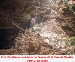 Fotografia de RASA DE SAVALLÀ, AVENC DE LA (5 de 5)