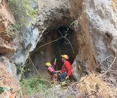 Fotografia de GRAU D'INGLA, COVA PENJADA DEL (3 de 5)
