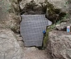 Fotografia de SANTA CREU D'OLORDA, COVES DE (4 de 4)