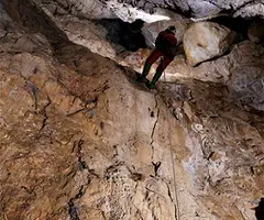 Fotografia de PUIG DE MARC, AVENC DEL (2 de 5)