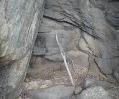Fotografia de GUILLES, CAU DE LES (5 de 6)