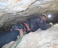 Fotografia de CINGLE DE CAL DURO, COVA DEL (6 de 7)