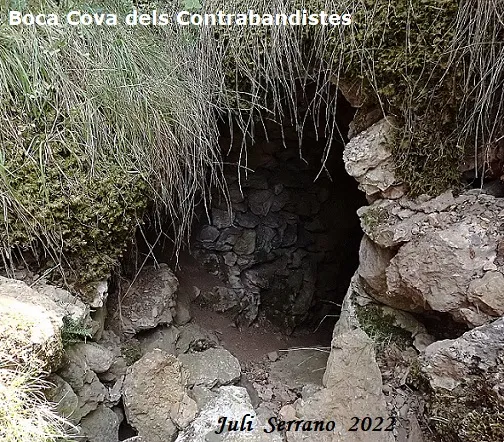 Photograph of Avenc del Coll de Jouet (9 of 12)