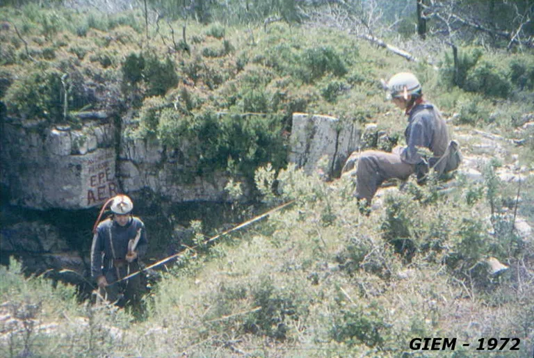 Fotografia de Avenc del Pi Rodó (1 de 5)