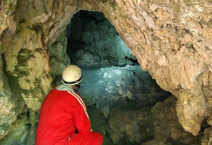 Fotografia de Cova de la Fou (3 de 4)