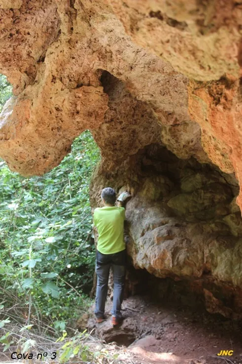Fotografia de Coves del Gorg d'en Pèlags (8 de 8)