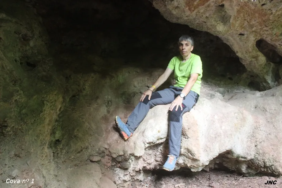 Fotografia de Coves del Gorg d'en Pèlags (2 de 8)