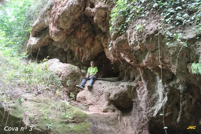 Fotografia de Coves del Gorg d'en Pèlags (6 de 8)