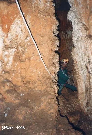 Fotografía de GINEBRÓ, AVENC DEL (4 de 8)