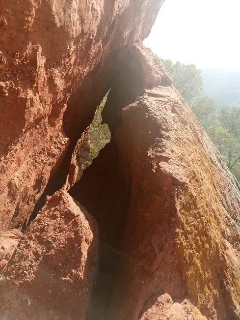 Fotografía de SERRA DE CAN VALENT, FORADADA Nº2 DE LA (4 de 4)