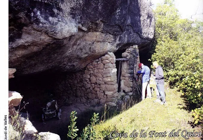 Fotografia de FONT DEL QUICO, COVA DE LA (1 de 3)