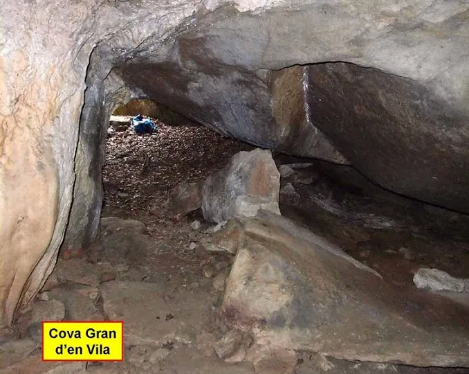 Fotografia de VILA, COVA GRAN D'EN (3 de 4)