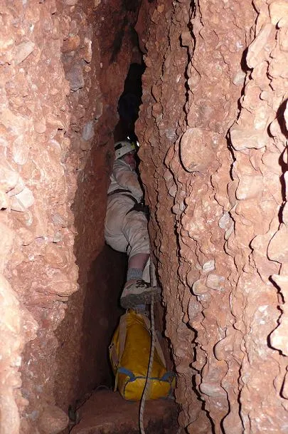 Fotografia de PICAROL, COVA-AVENC DEL (7 de 7)