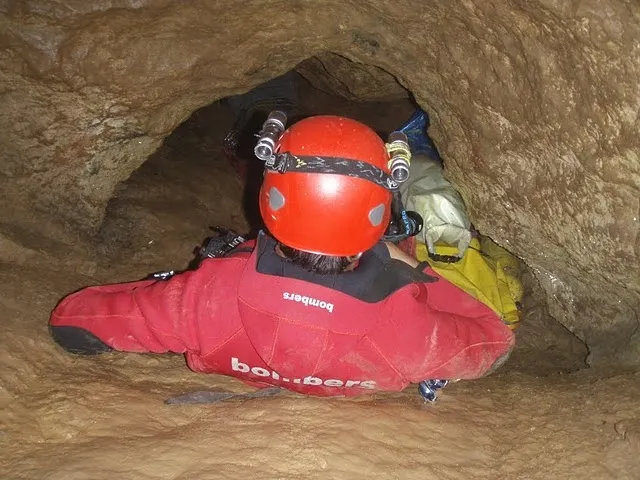 Photograph of CONILL, COVA DEL (9 of 14)