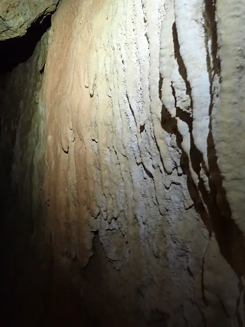 Fotografia de TOSSAL DE CANTACORBS, AVENC DEL (4 de 9)