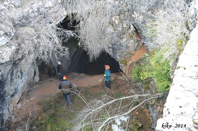 Fotografia de CAMBROT, COVA DEL (5 de 6)