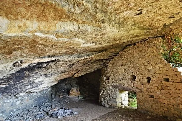 Photograph of SUNYER DE BAIX, BALMA DEL (4 of 5)