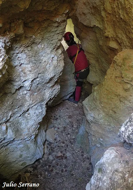 Fotografía de ROCS DE L'ESTEVE, AVENC DELS (4 de 12)
