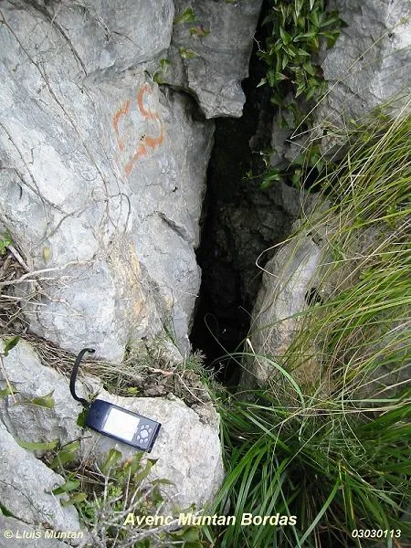 Fotografía de MUNTAN-BORDAS, AVENC (1 de 2)