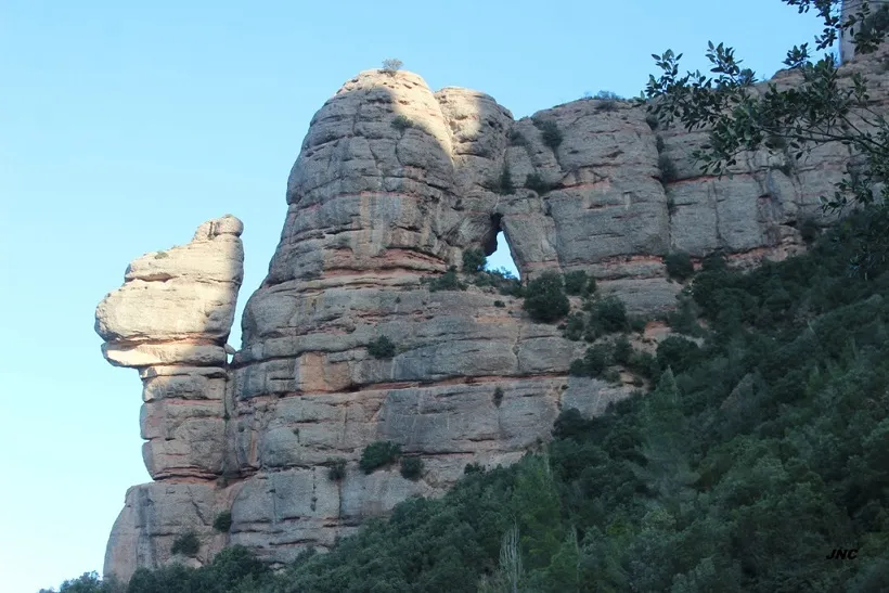 Fotografia de FORADADA, LA ROCA (2 de 6)