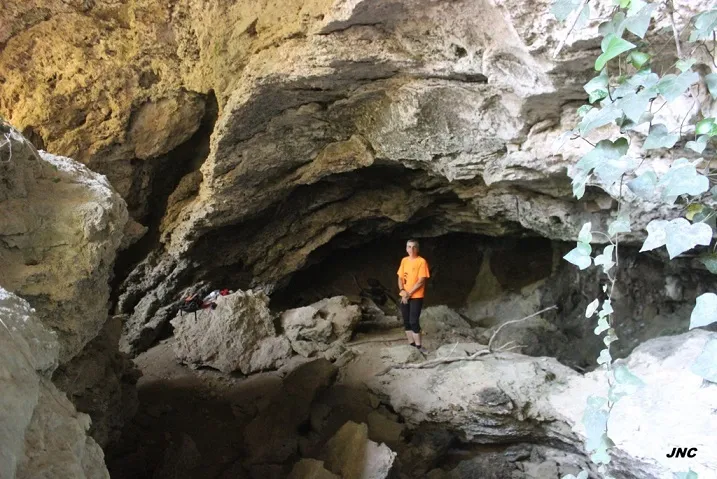 Fotografia de ROCA GIRONELLA, BALMA INFERIOR DE (2 de 3)