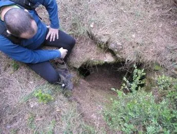 Fotografia de SUOR, AVENC DE LA (2 de 4)
