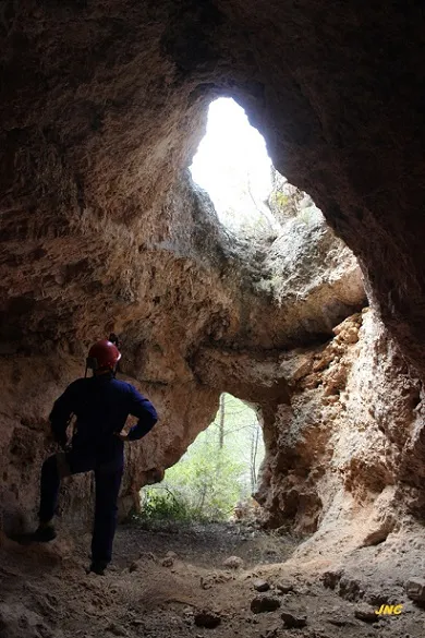 Photograph of JONCAR, COVA SUPERIOR DEL (4 of 4)