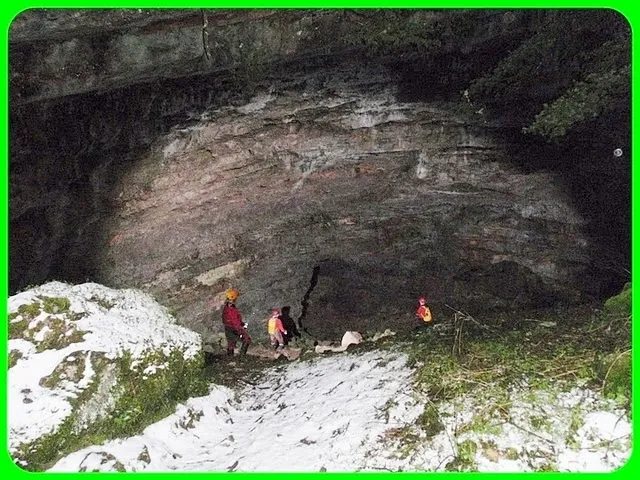 Fotografia de CAMBRA, COVA (4 de 9)